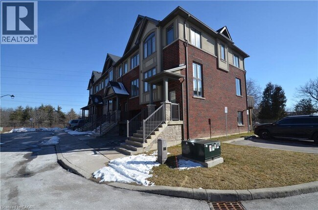 Photo - 1169 Garner Rd E