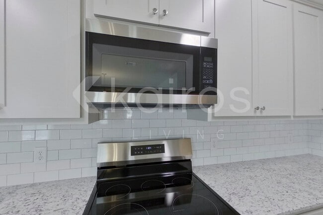 Photo - 8118 S Hendrick Dr