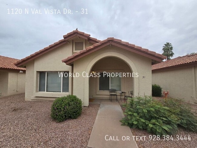 Photo - 1120 N Val Vista Dr