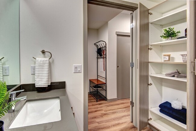 Photo - Midtown 64 Apartments