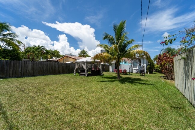 Photo - 1650 Jackson St