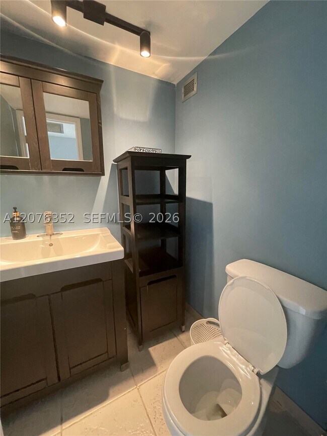 Photo - 2750 NE 183rd St Unit 2201