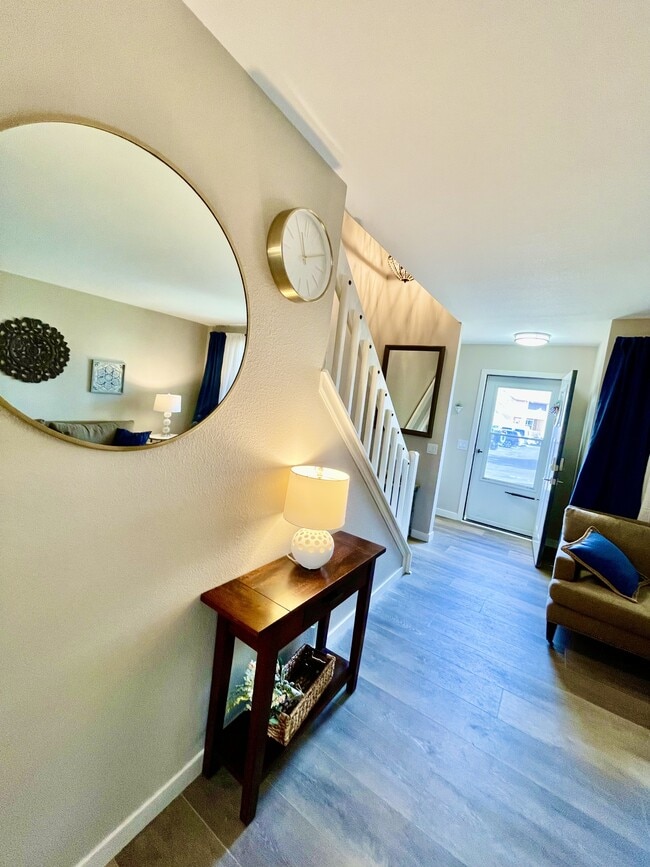 Photo - 11614 Community Center Dr