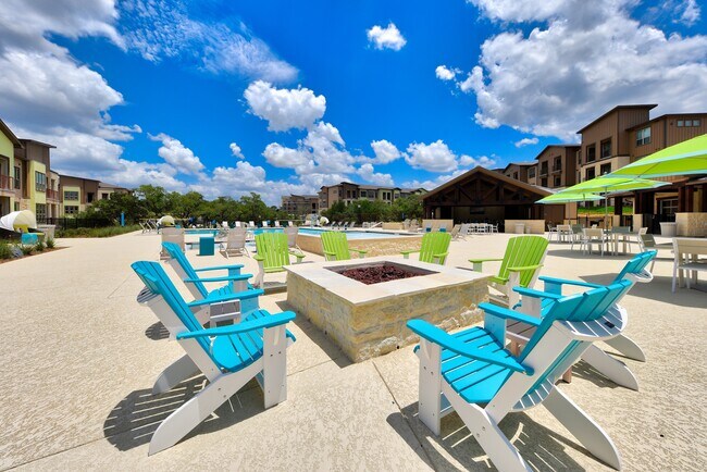 Photo - Estraya Westover Hills