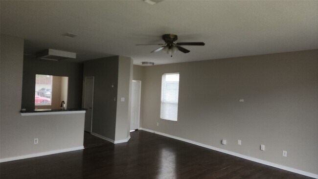 Photo - 15430 Elm Leaf Pl