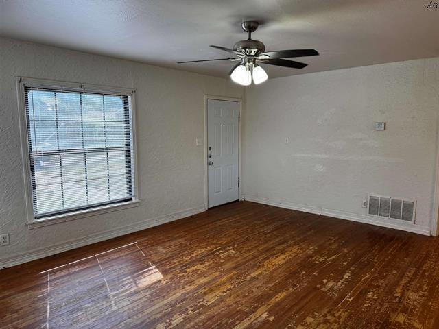 Photo - 3304 Sherwood Ln