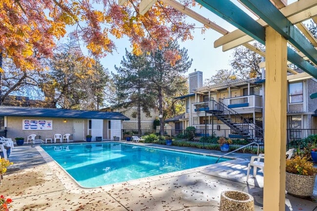 Photo - Ridgewood Apartments