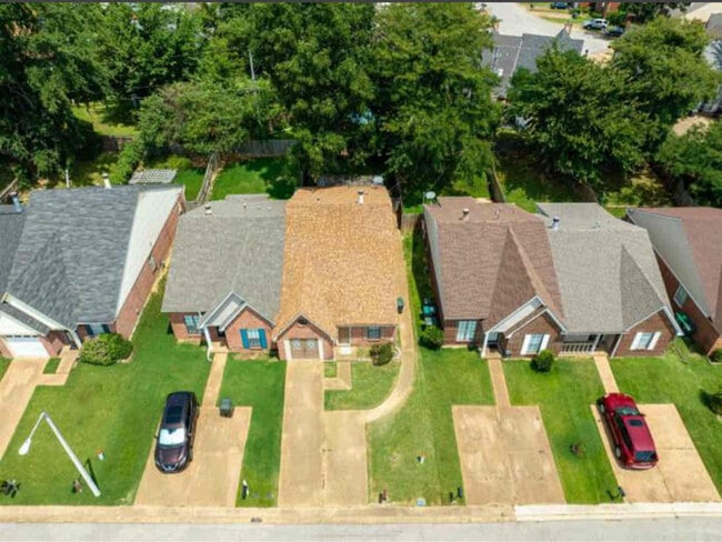 Photo - 5844 Ashridge Pl