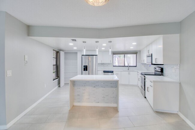 Photo - 1054 Lotus Cove Ct
