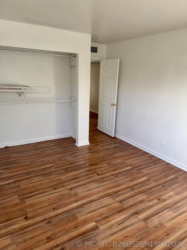 Photo - 265 SW 11th Ave