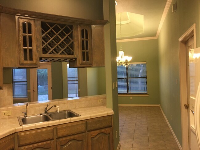 Photo - 2001 Tomatillo Dr