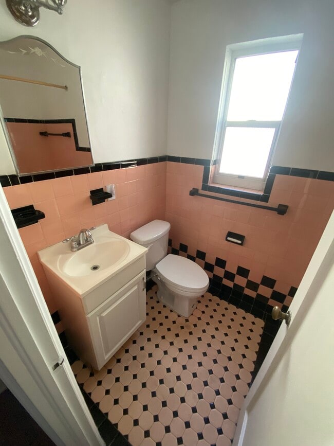 Azulejos vintage - 8910 Collins Ave