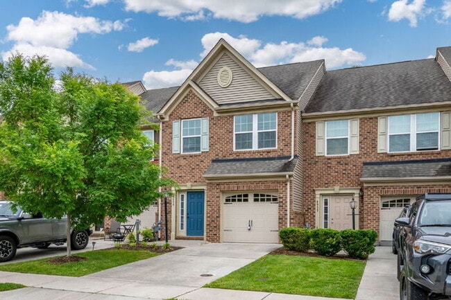 Building Photo - 3 Bedroom Townhome in Mechanicsville – $2,500/mo