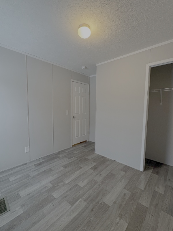 Photo - 358 Parker Lake Dr