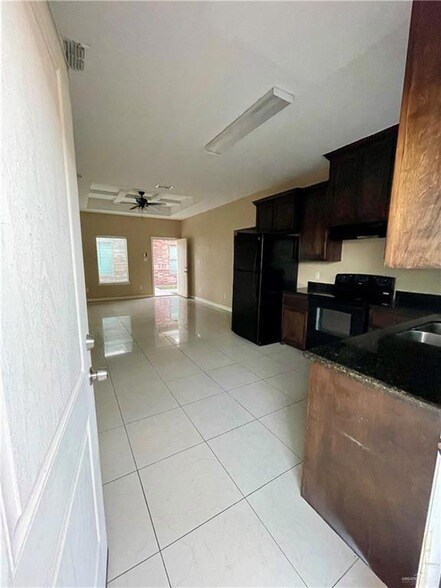2605 E Franklin Ave Unit 4