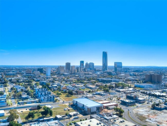 Photo - 1215 NW 8th St