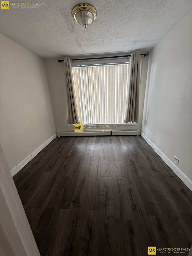 Photo - 290 Prospect St