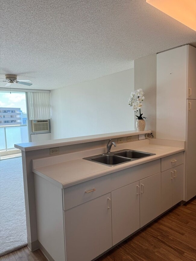 Photo - Country Club Village 6 - 2 Bedroom 1.5 Bat... Unit 1110