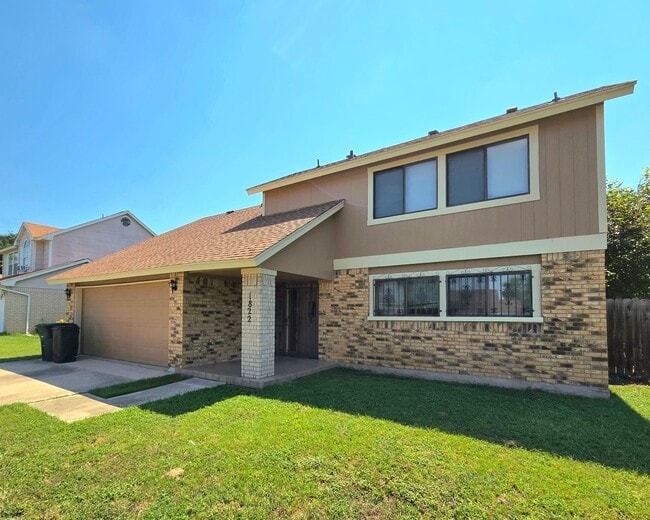 Photo - NEW IN MANAGEMENT - AVAILABLE NOW!