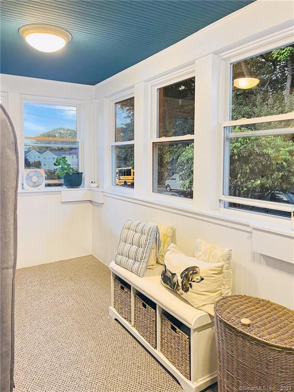 Photo - 7 Triangle St