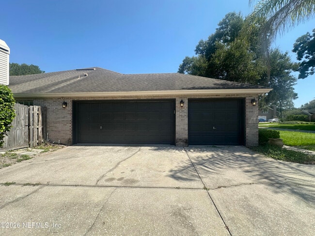 12770 Camellia Bay Dr W