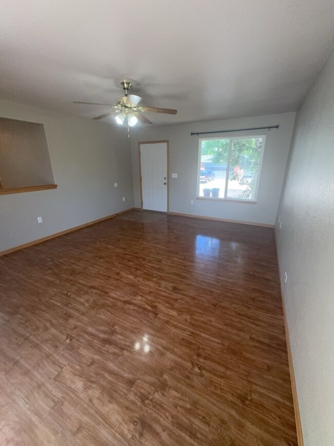 Photo - STUDENTS WELCOME! 3 Bed, 2 Bath Duplex in West Fort Collins close to Foothills
