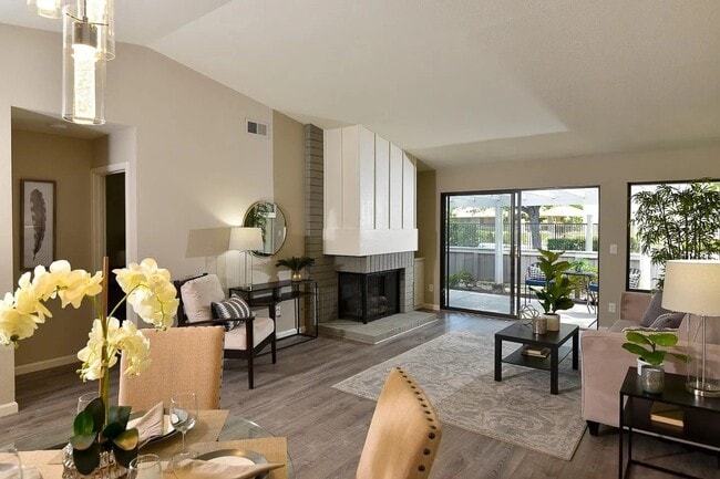 1116 Silver Oak Ct