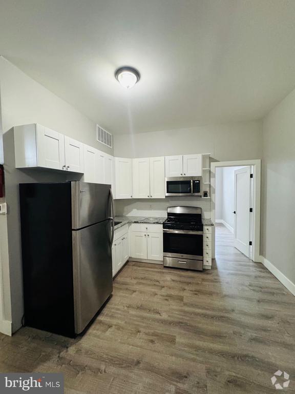 Building Photo - 4411 Frankford Ave Unit B Rental
