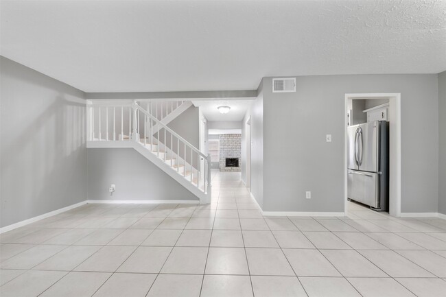 Photo - 11610 S Kirkwood Rd