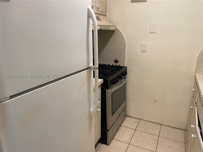 Photo - 15 NW 204th St Unit 17