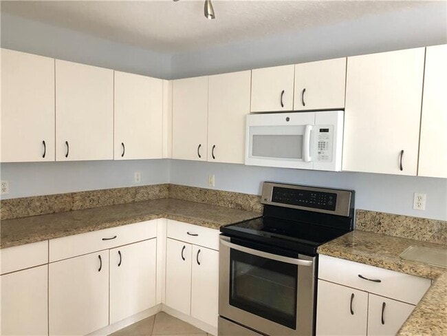 Photo - 4050 Eastridge Dr