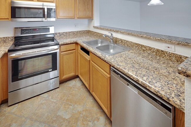 Photo - Wonderful 2 bed/2 bath