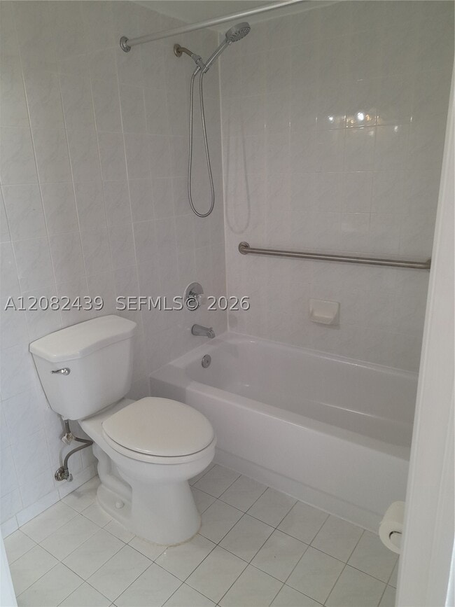 Photo - 551 NW 82nd Ave
