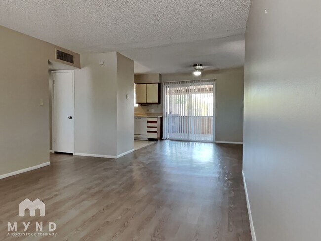 Photo - 7817 E Diamond St