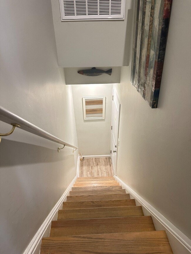 Photo - 1800 Catharine St