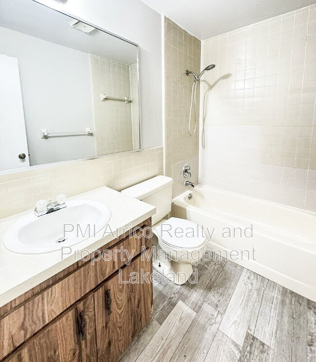 Photo - 585 N Scenic Hwy