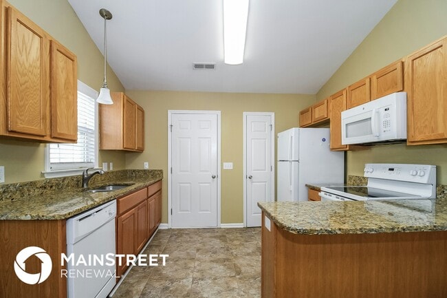 Photo - 125 Braeburn Dr