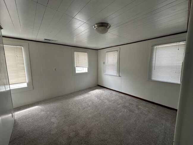 Photo - 125 Patton St