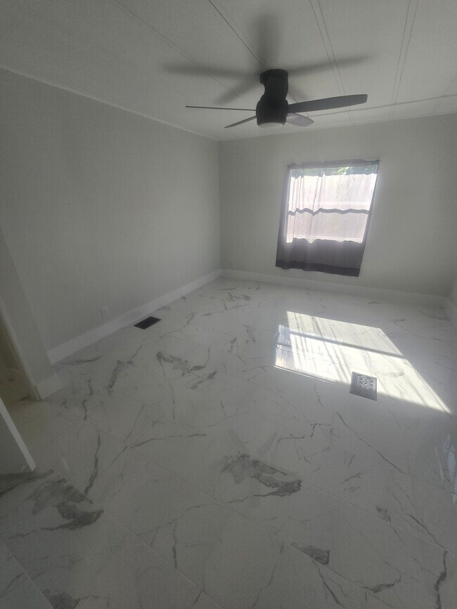 Photo - 1900 Augusta Rd