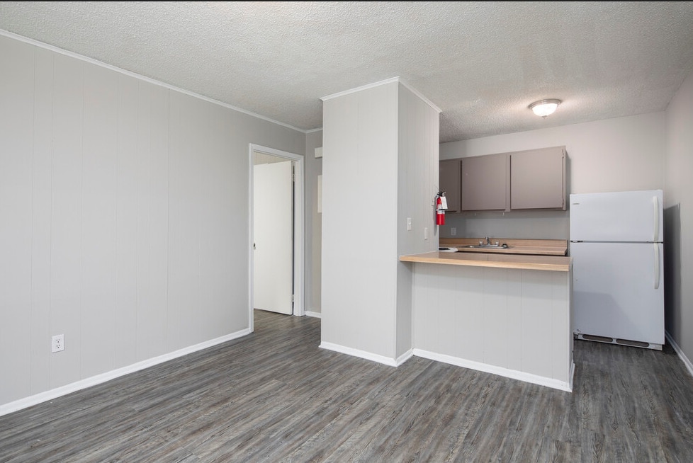 Photo - Oakdale Apartments