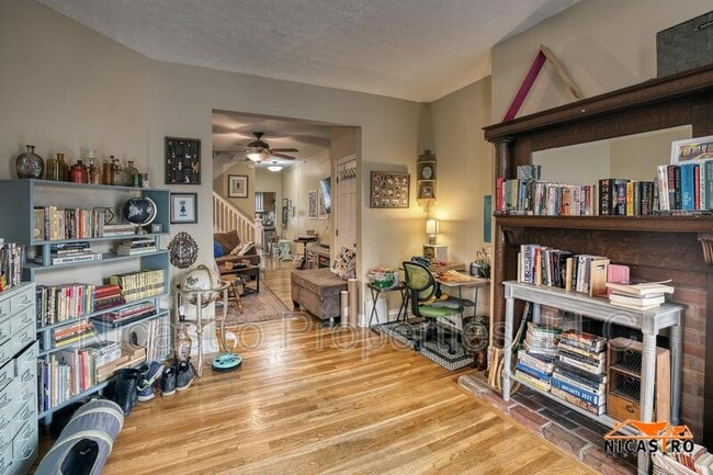 Photo - 245 Collins Ave