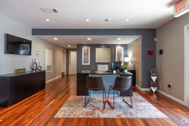 Leasing Office