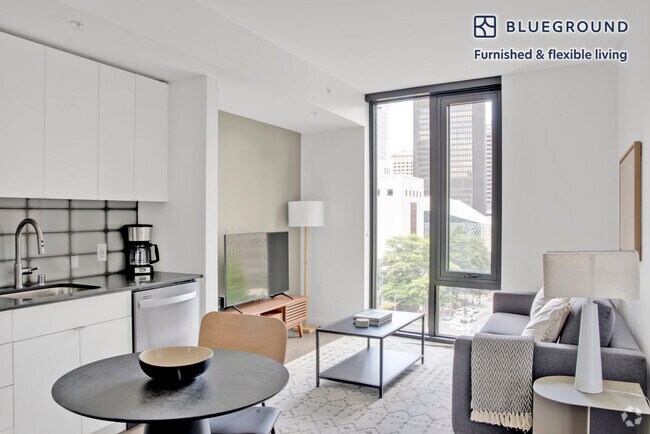 Building Photo - 702 Spring St Rental