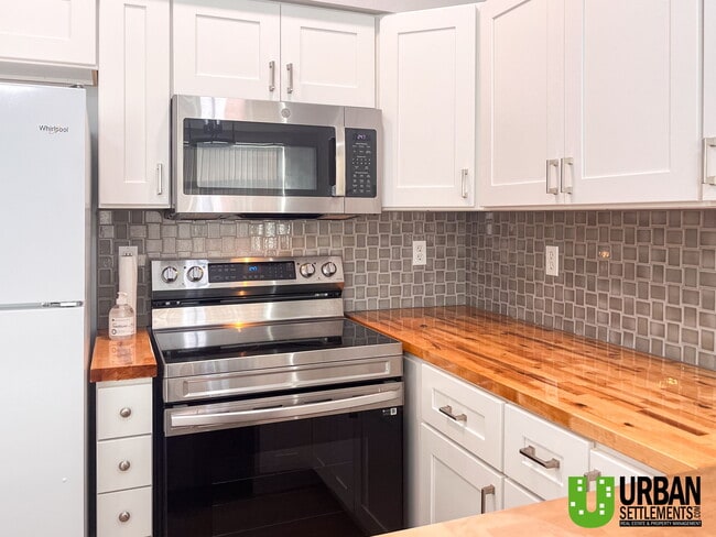 Photo - 22855 E Country Vista Dr Unidad 370