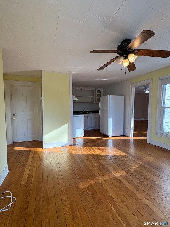 Photo - 10 High St Unit C