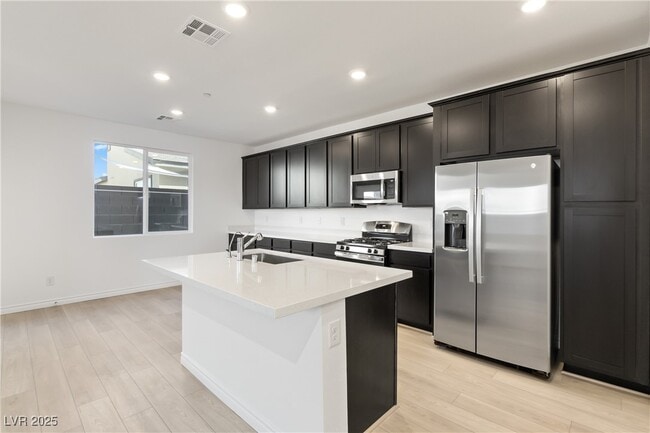 Building Photo - 2502 Vittora Pointe St