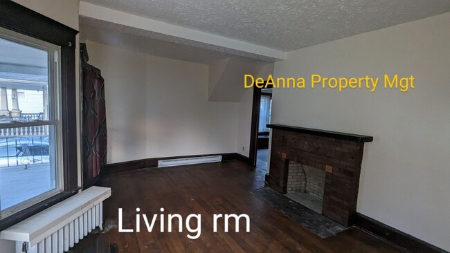 Photo - 3801 Mapledale Ave Unit Down