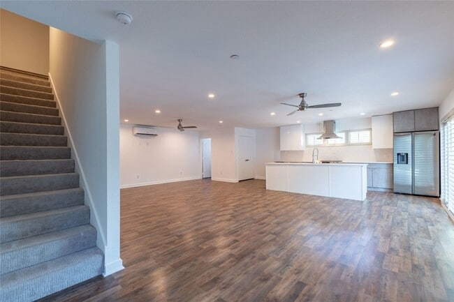 Photo - 2134 Lucas Dr Unit A
