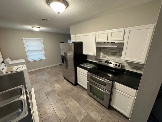 Photo - 6253 N Jacksonville Dr