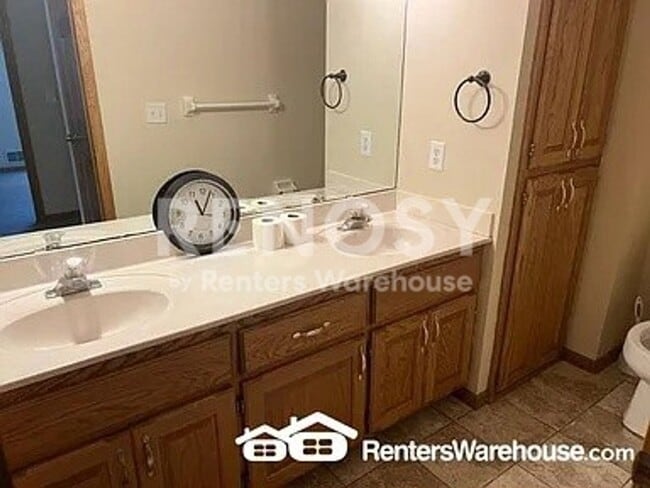 Photo - 7854 9th St N